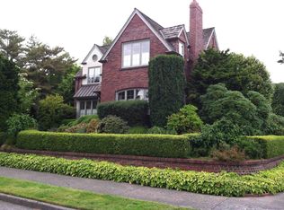 5126 NE 42nd St, Seattle, WA 98105