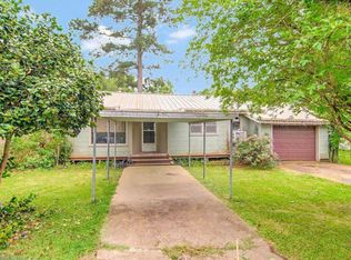 404 Hackberry St, Mamou, LA 70554