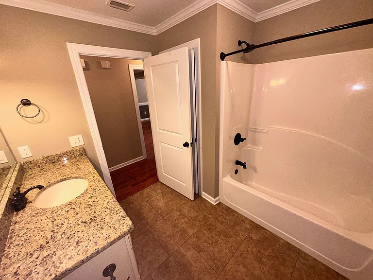 103 E Morningview Dr #1 — Photo 9