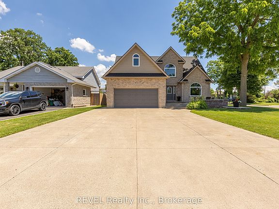 2nd image of 45 Westwood Dr