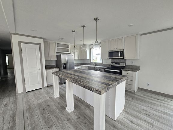 2nd image of 177 Cradle Dr #414