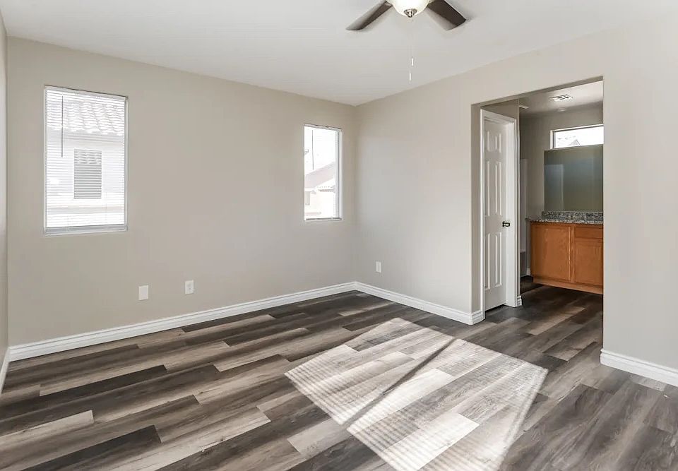 1st image of 1011 Monte De Oro Ave