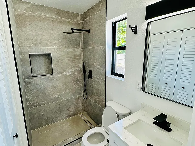 12225 NW 17th Pl — Photo 15
