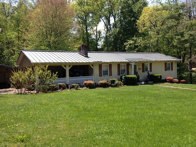 Front -1608 Crystal Springs