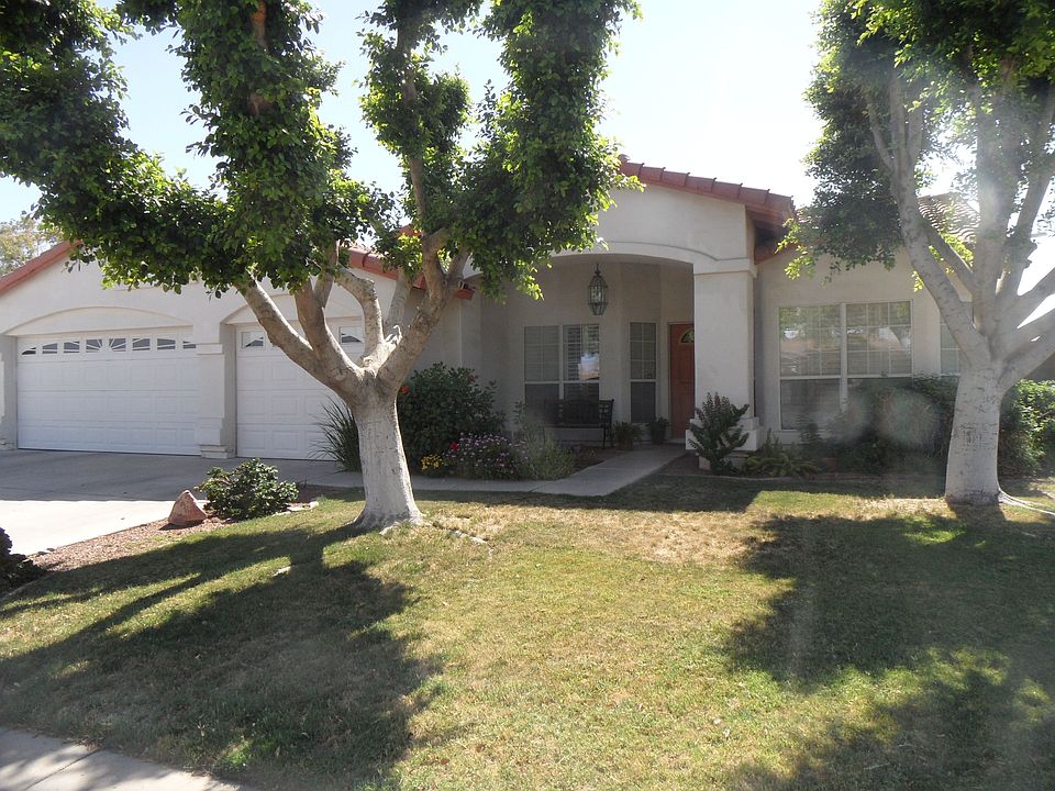 Front view culdesac