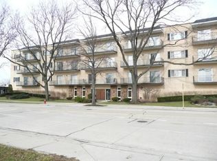 6020 Lincoln Ave UNIT 209, Morton Grove, IL