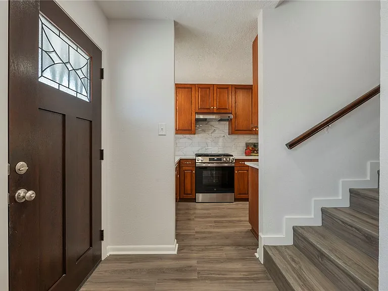 1428 Magnolia Dr — Photo 8