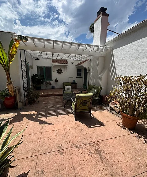 1562 N Mar Vista Ave — Photo 21