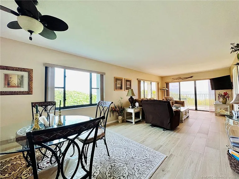 9400 S Ocean Dr #201B — Photo 14