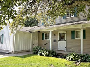 1638 Peppertree Ln, Lansing, MI 48912