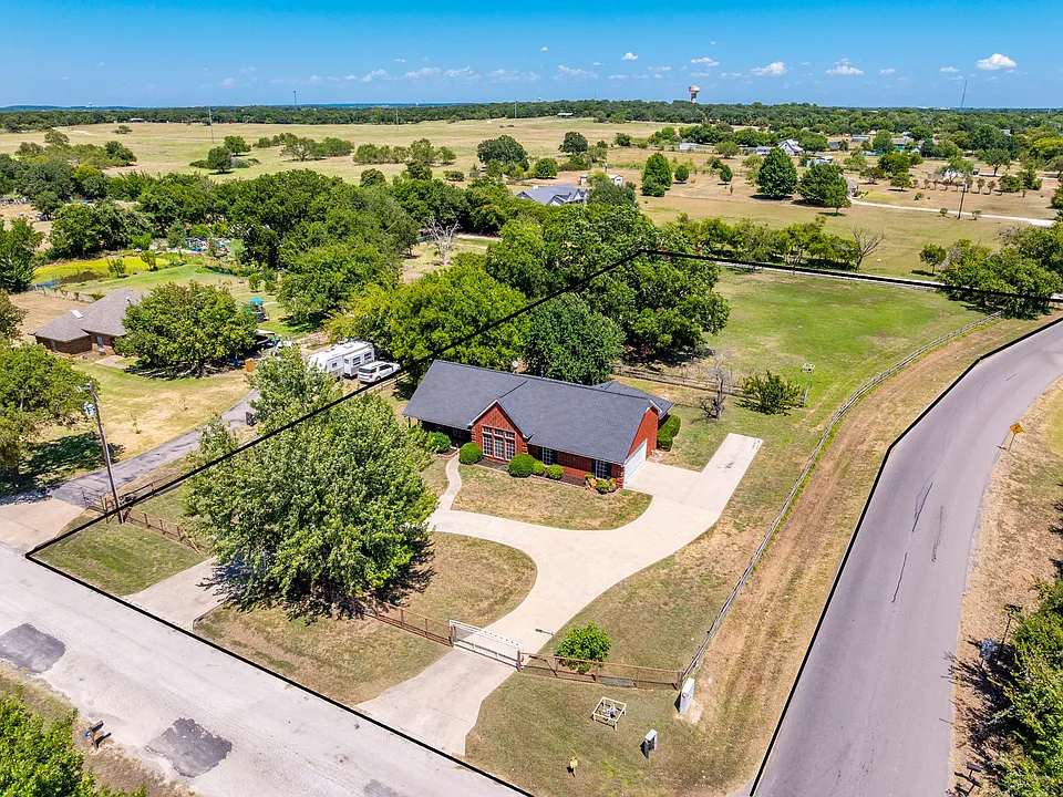800 Oak Lane Dr