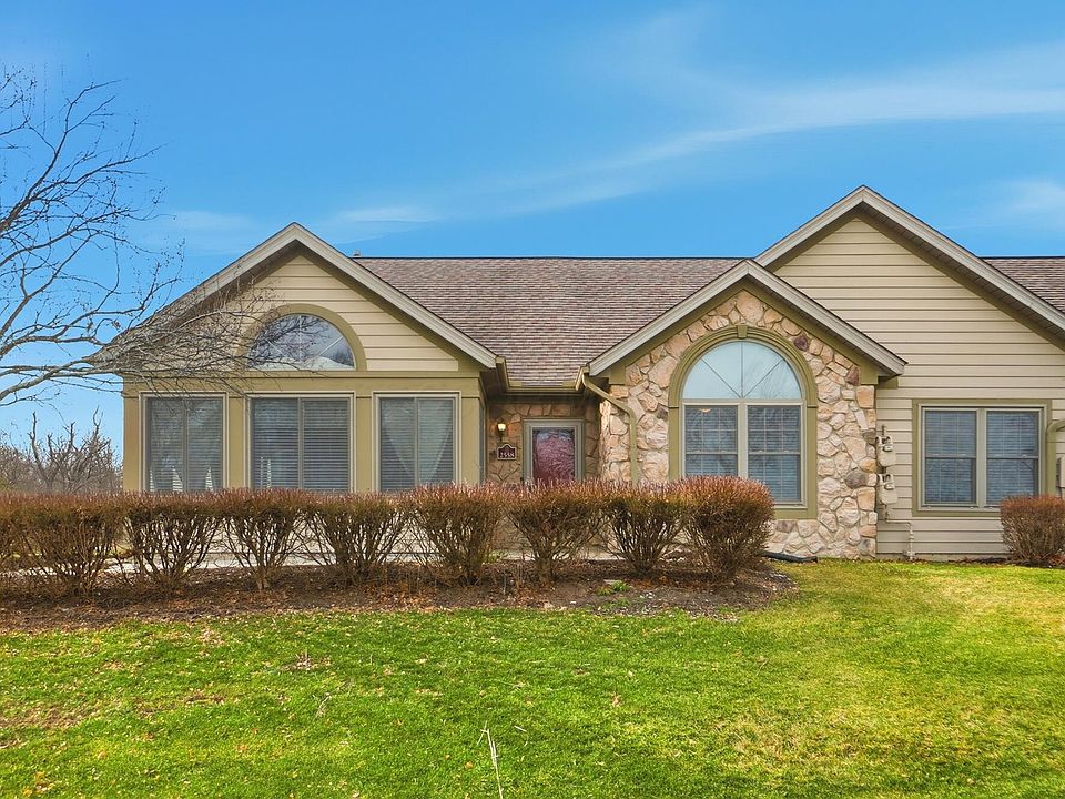 1st image of 2558 Landings Way #8