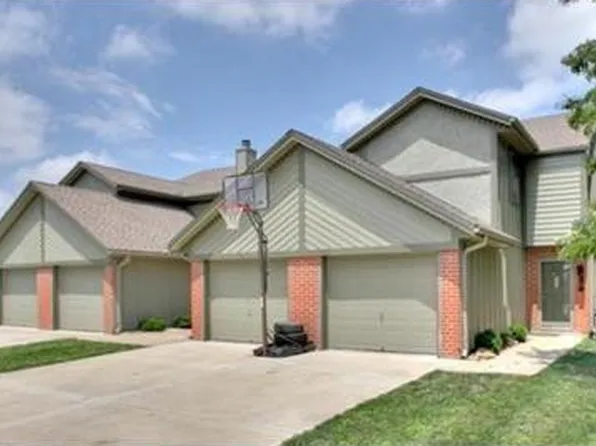 3546 NE Independence Ave, Lees Summit, MO 64064