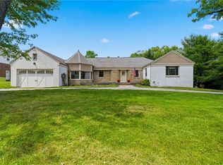 1017 E Beau St, Washington, PA 15301