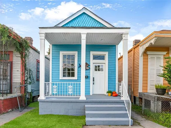 1428 Leonidas St, New Orleans, LA 70118