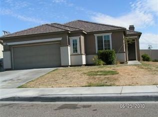 11750 Coolwater Ct, Adelanto, CA 92301