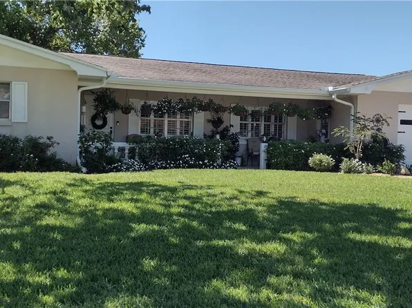 2641 Kingswood Dr, Sebring, FL 33870