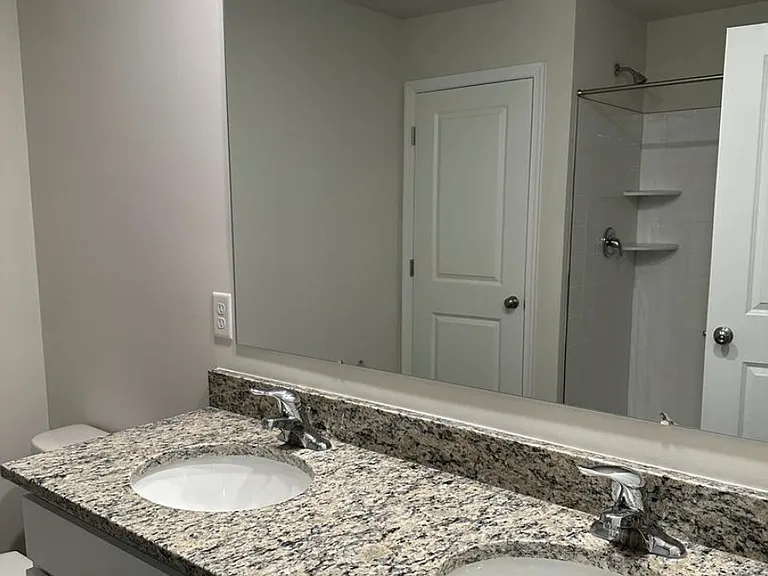 219 Centergate Dr — Photo 10