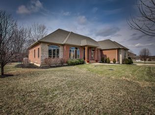 7993 Bending Willow Ct, Waynesville, OH 45068