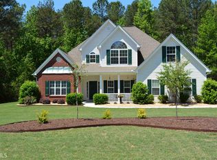 294 Whisper Creek Dr, Senoia, GA 30276