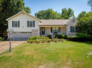 10 Orange Blossom Cir, Little Rock, AR 72210