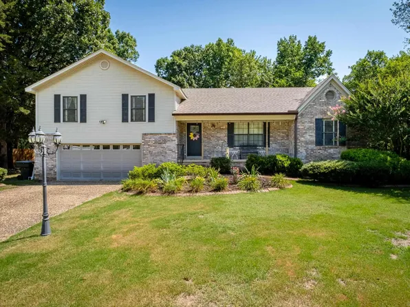10 Orange Blossom Cir, Little Rock, AR 72210