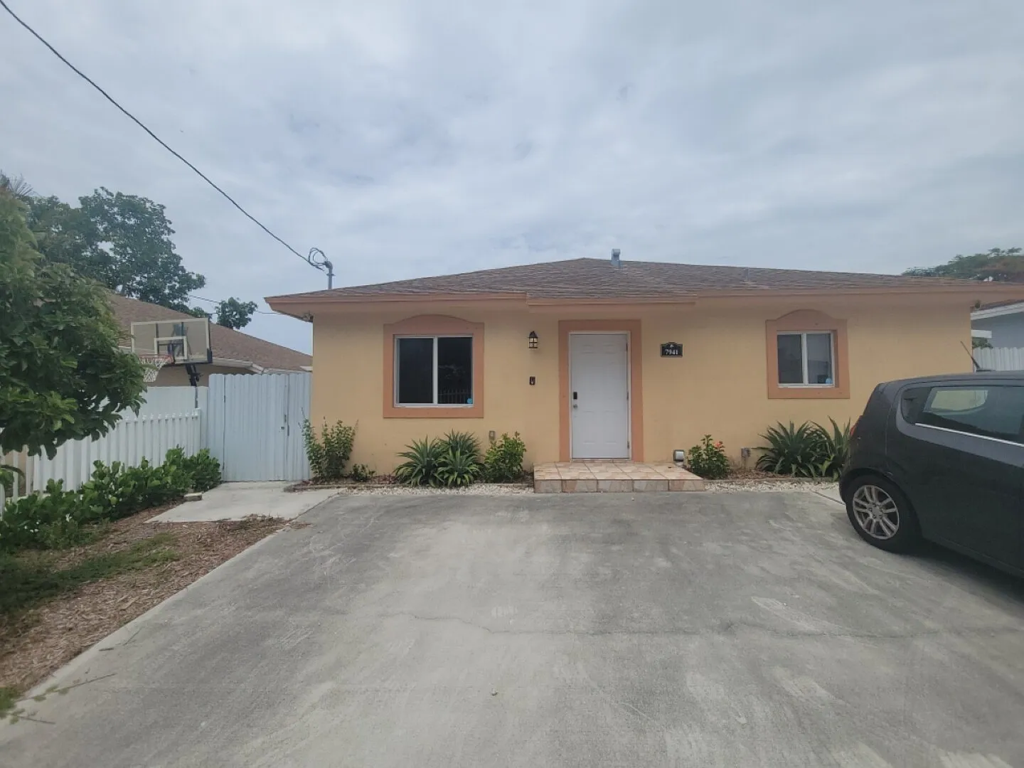 Charming Little River Duplex 1BR/1BA with Patio & Parking 15min to — Photo 1