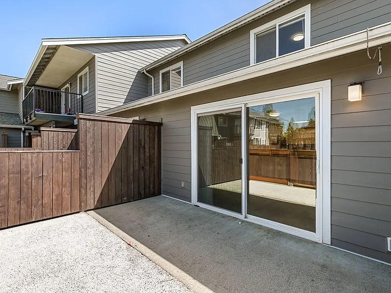 Parkview Apartments Your Next Home Awaits! — Photo 59