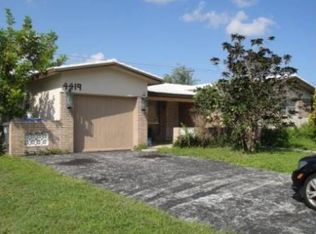 4419 W Park Rd, Hollywood, FL 33021