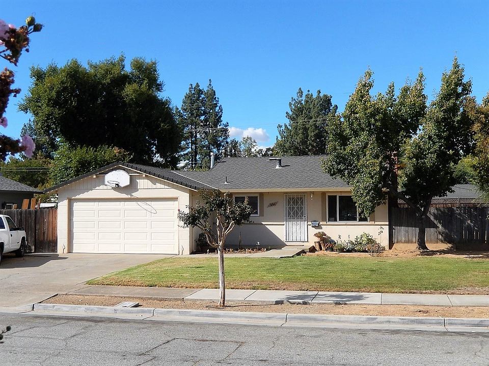 1st image of 661 Sherwood Dr