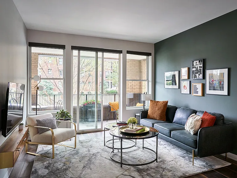 Dining/Living room