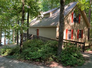 2 River Ridge Rd, Martin, GA 30557