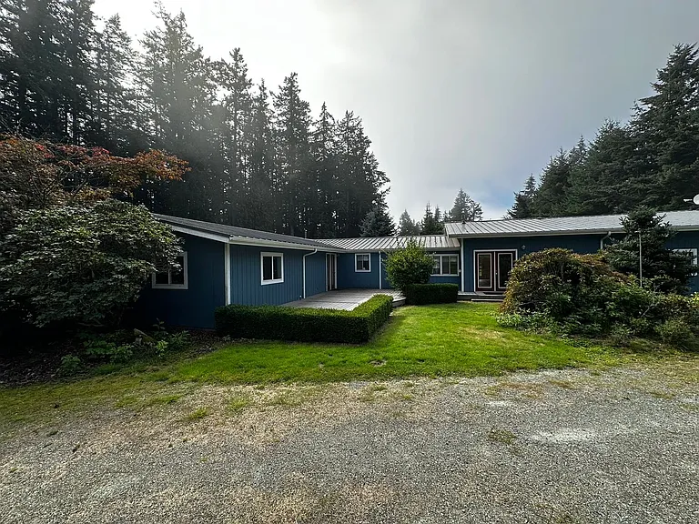 4204 Sharpe Rd — Photo 2