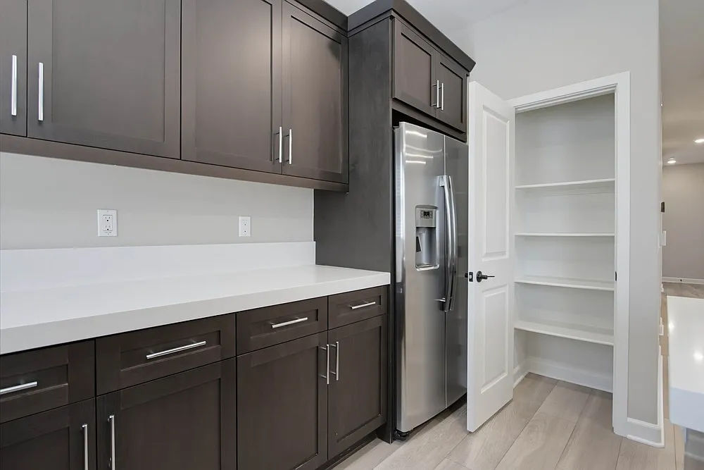 3 bed, 3.5 bath, 1799 sqft, $3,995 — Photo 4