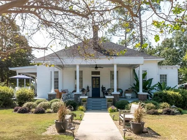 108 E Tallassee St, Wetumpka, AL 36092