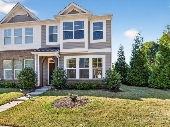 176 Waterlynn Ridge Rd, Mooresville, NC 28117