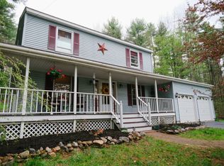 515 Middle Grove Rd, Middle Grove, NY 12850