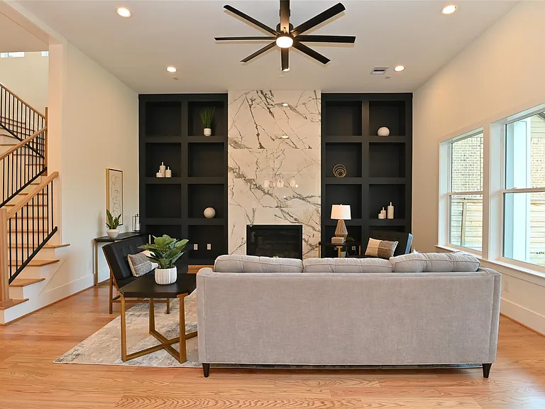 1733 Du Barry Ln — Photo 11