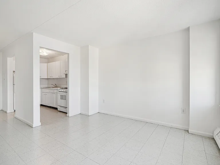 146 Beach 24 St #211 — Photo 7