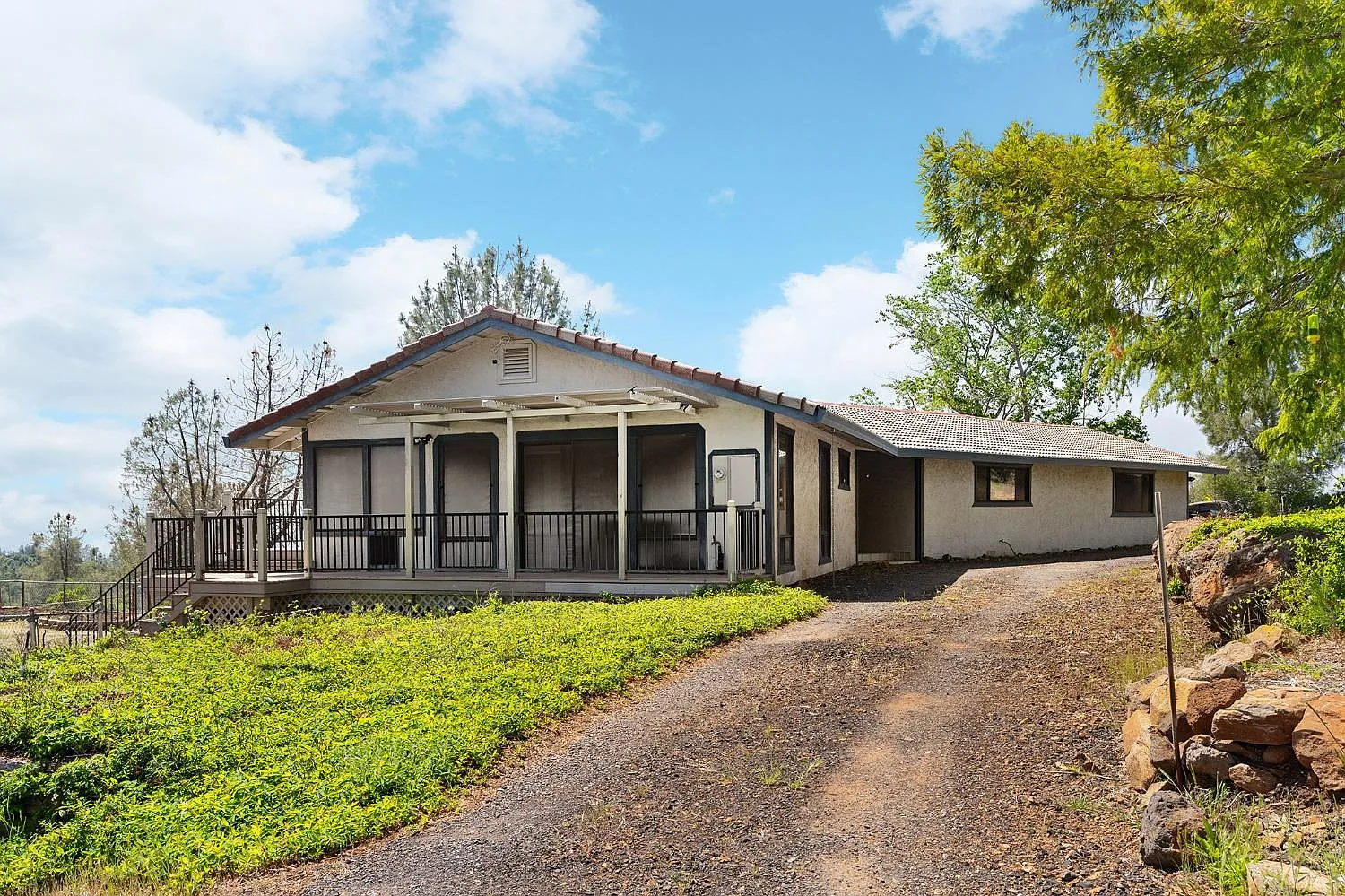 4444 Altatina Dr photo 1