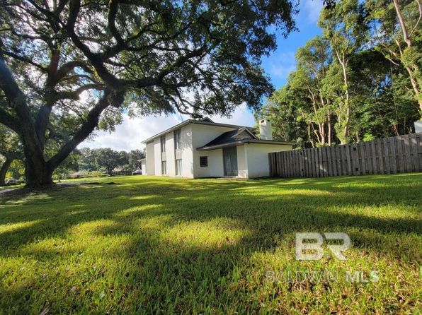 1166 Skywood Dr, Mobile, AL 36693