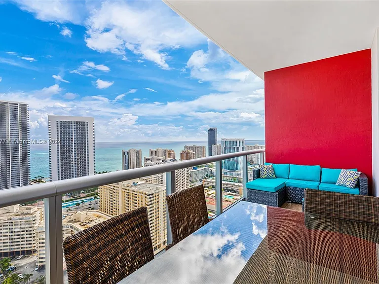 2600 E Hallandale Beach Blvd #T3302 — Photo 27