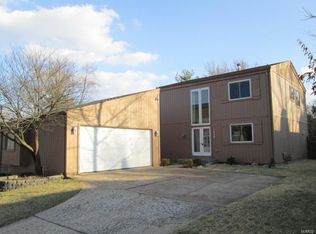 1638 Award Dr, Ballwin, MO
