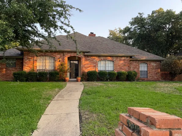 737 Robin Ln, Coppell, TX 75019