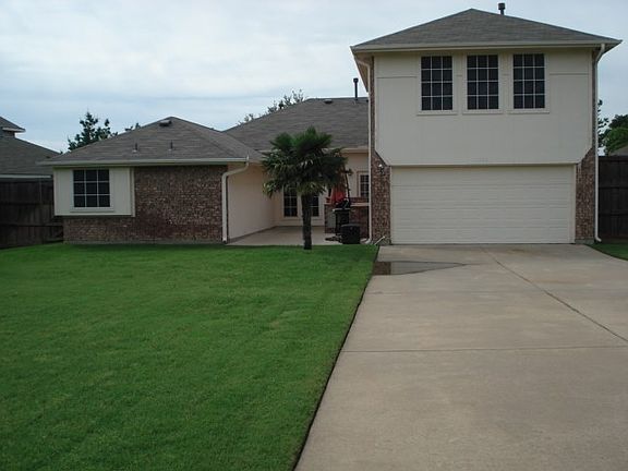 4th image of 1508 Deer Creek Dr