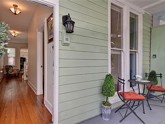 5th image of 3109 E Marshall St