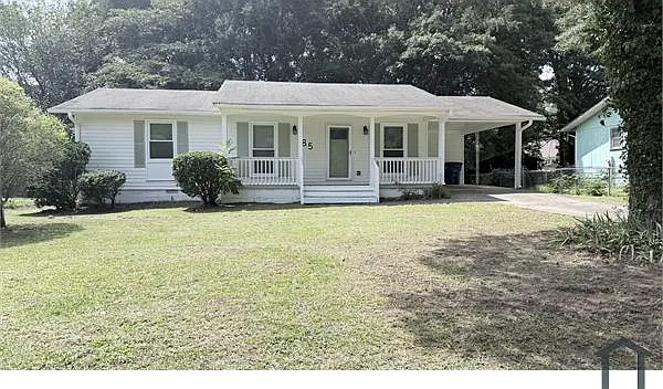 3 bed, 1060 sqft, $1,900 — Photo 1