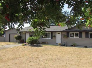100 W Robert Pl, Sequim, WA 98382