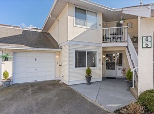 2475 Emerson St #5, Abbotsford, BC V2T 4W5