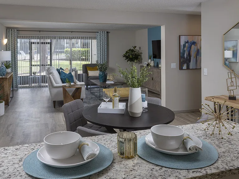 Cove at Peninsula — Photo 5